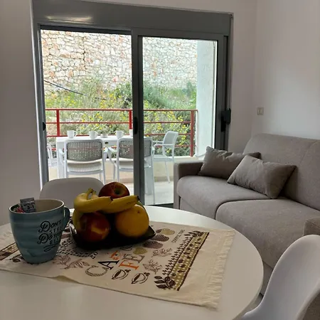 Bubo Apartment Sarande