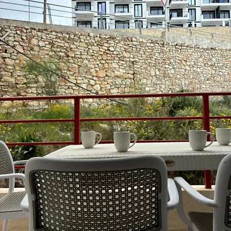 Bubo Apartment Sarande